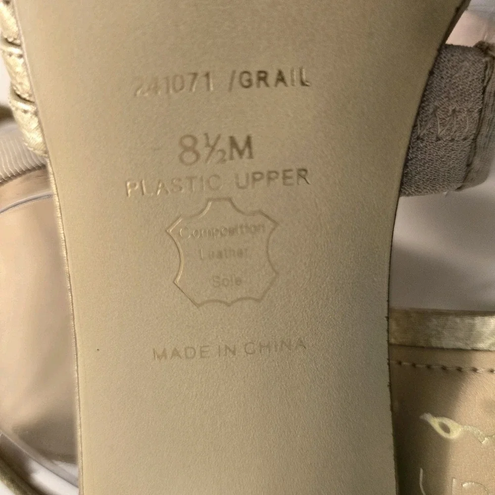 Touch Of Nina Size 8.5 Gold Grail Formal Strappy Stiletto Heel in‎ Box EUC